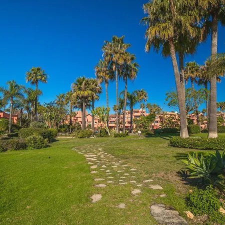 Buenti * Estepona